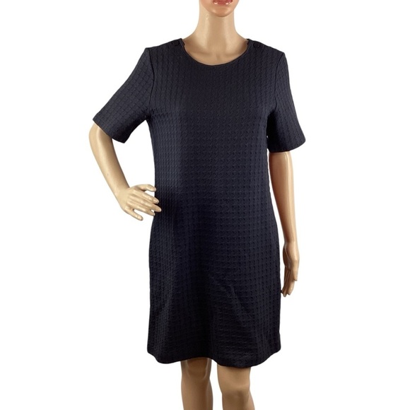 Theory Dresses & Skirts - Theory Black Textured Knit Shift Dress Button Shoulder Short Sleeve Size L